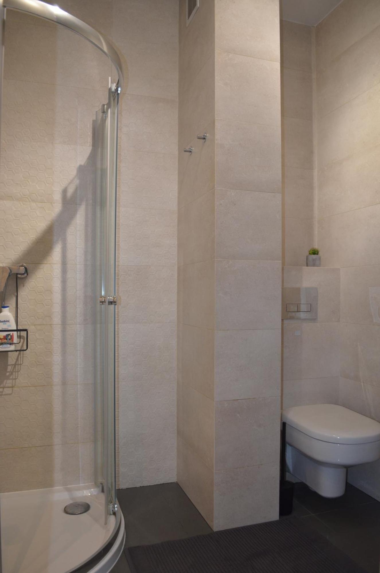 Apartment Sosnowiec City - Free Parking - Easy Check-In מראה חיצוני תמונה